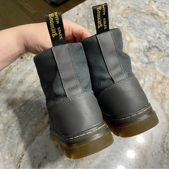 Dr. Martens Combs Y Black Combat Boots Ladies 6 Men’s 5 - Picture 8 of 11